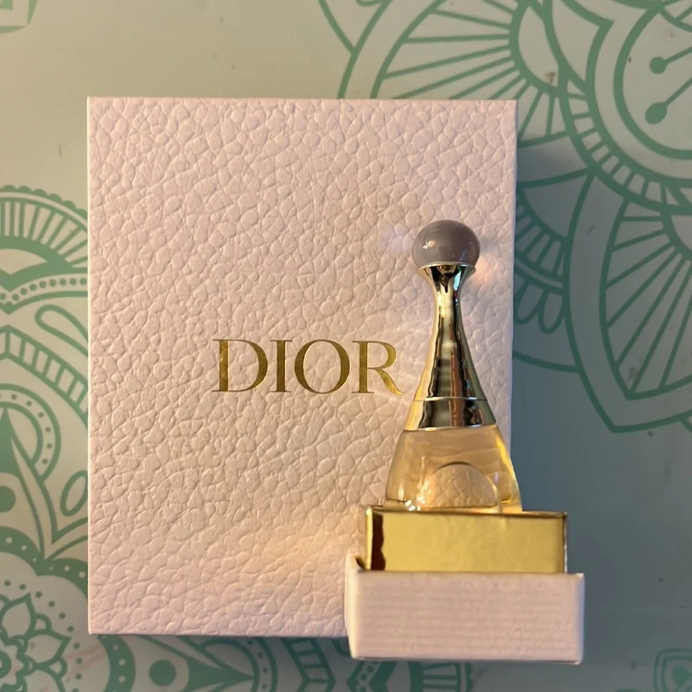 Dior - Picture 5 of 7